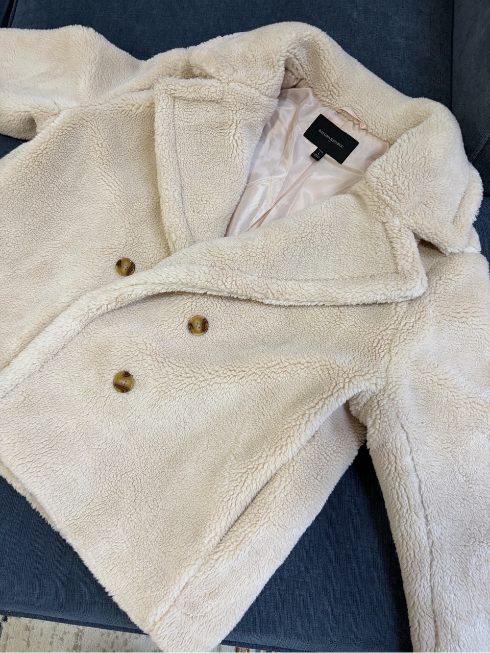 Banana Republic Cream Teddy Sherpa Jacket